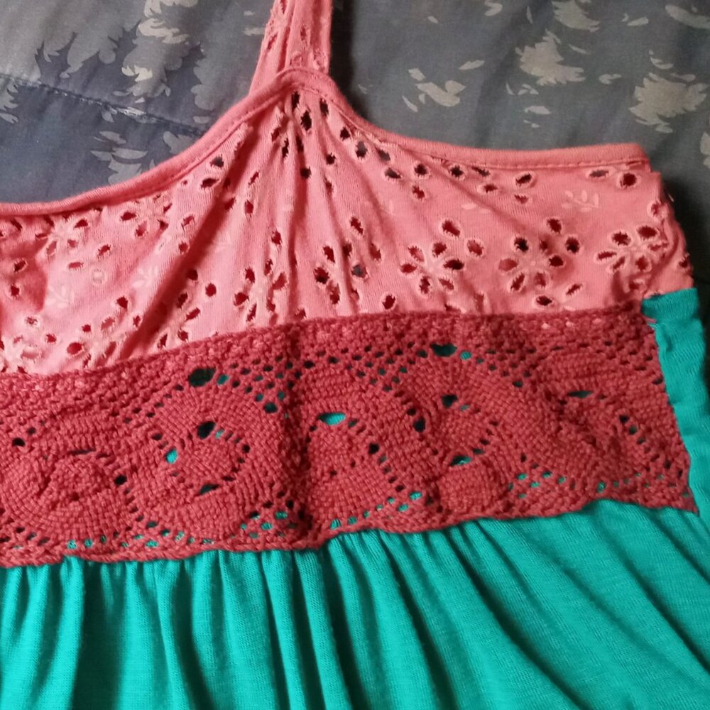 RARE Vintage Sparkle & Fade Turquoise/Pink Eyelet Crochet Women's Summer Top - Picture 9 of 12